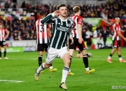 开云体育登录-格拉纳达客场逆转，击败对手保持半程纪录的简单介绍