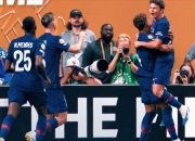 开云在线直播-切尔西遭逢两连败，球队争四形势受挑战