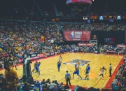 开云平台-当太行山风拂过联合中心，拉文完美之夜与山西队的孤勇诗篇