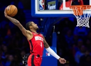 开云官网-马刺横扫山东队，范弗利特高光表现