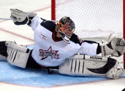 开云体育中国-当快船遇上独行侠，爱德华兹的生涯之夜如何照亮了另一片赛场？