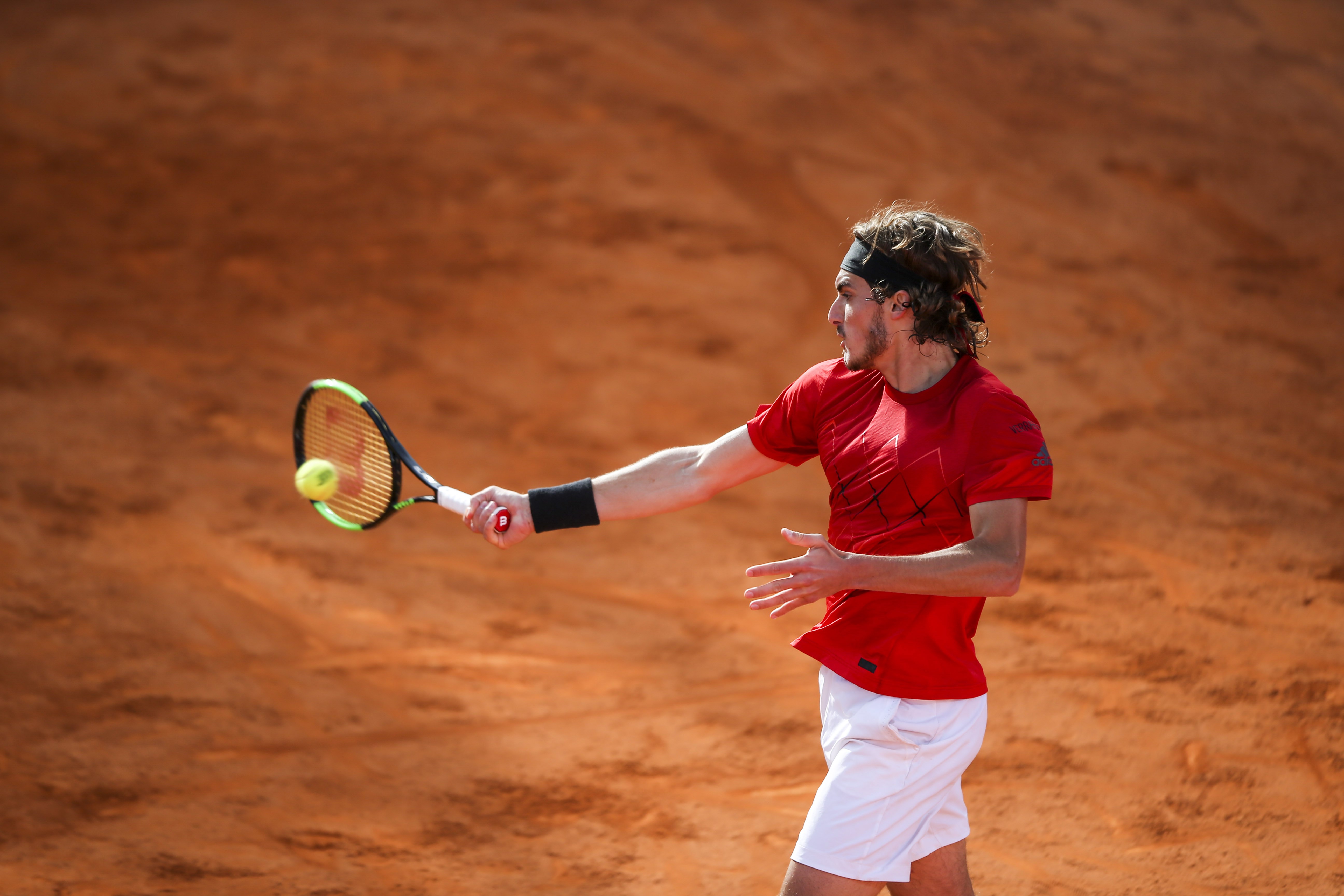 法国网球队绝杀欧洲网球队，西西帕斯关键制胜的简单介绍