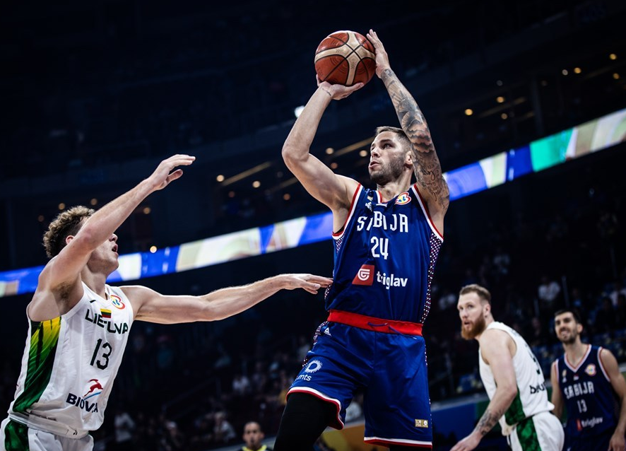 塞尔维亚男篮强势立陶宛男篮，加里纳利关键制胜的简单介绍
