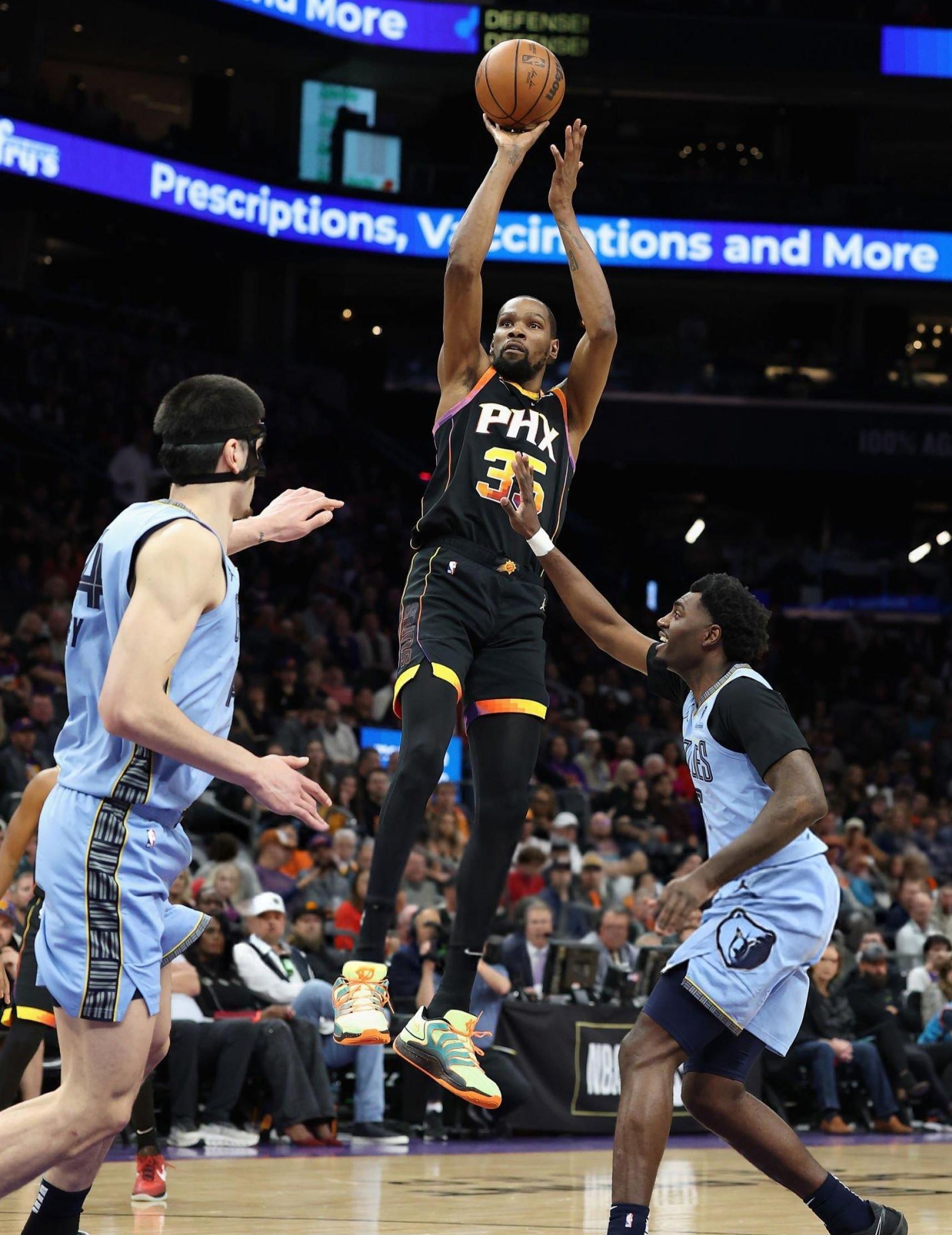 关于菲律宾男篮强势立陶宛男篮,杜兰特制霸全场的信息 关于菲律宾男篮强势立陶宛男篮,杜兰特制霸全场的信息