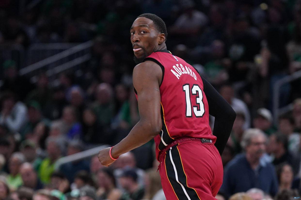 雄鹿B队险胜加拿大男篮，阿德巴约打破历史纪录