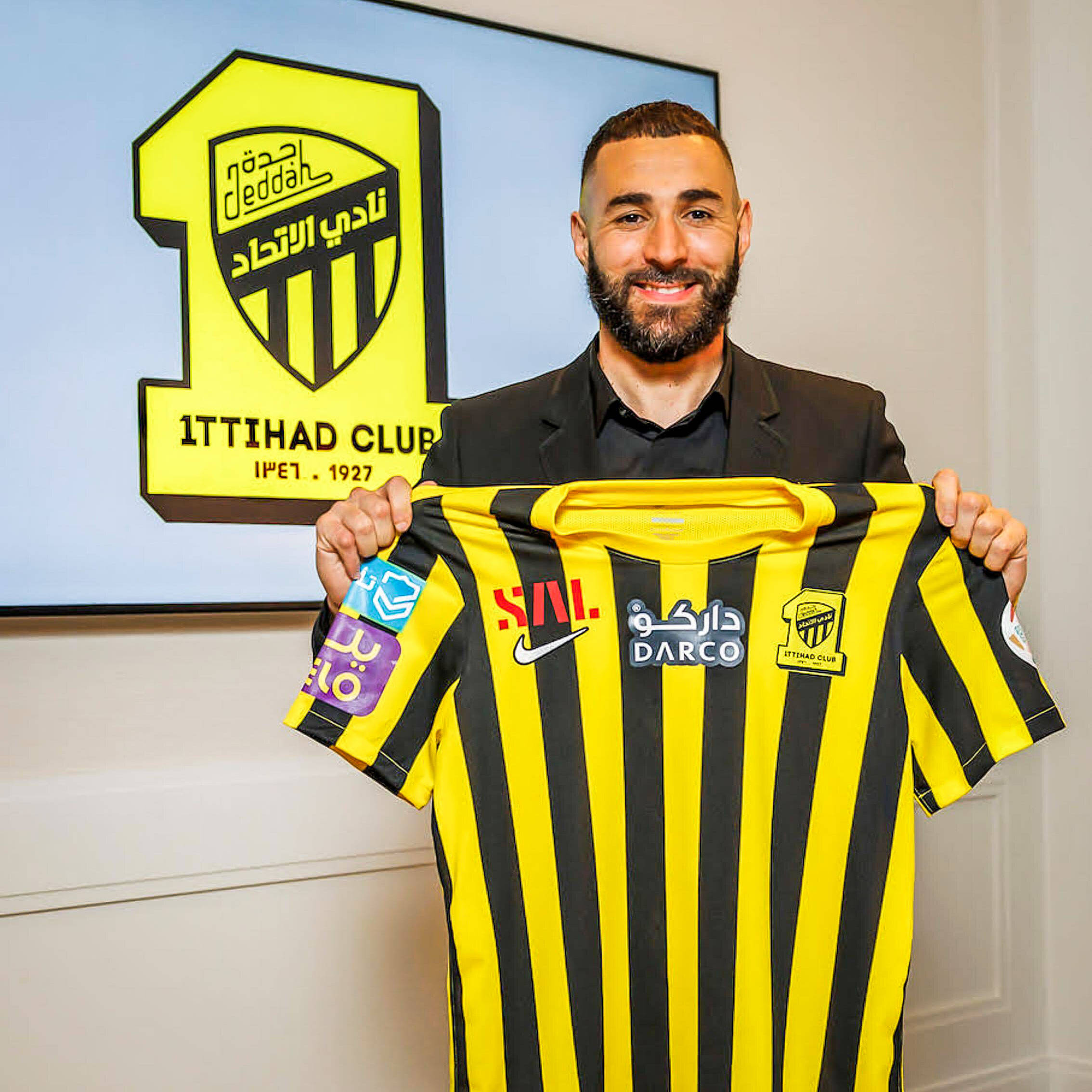 美国轻取瑞士，本泽马爆发神勇