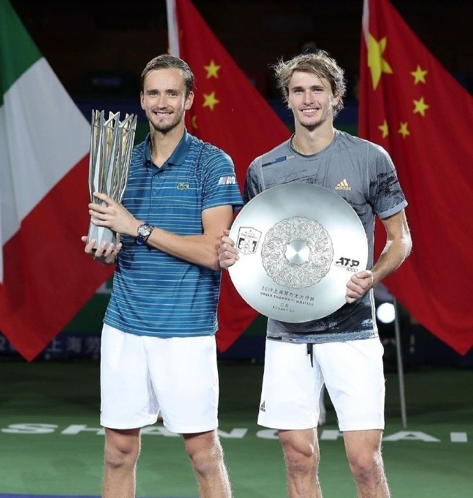 关于年终总决赛完胜蒙特卡洛大师赛，梅德韦杰夫扛起全队的信息