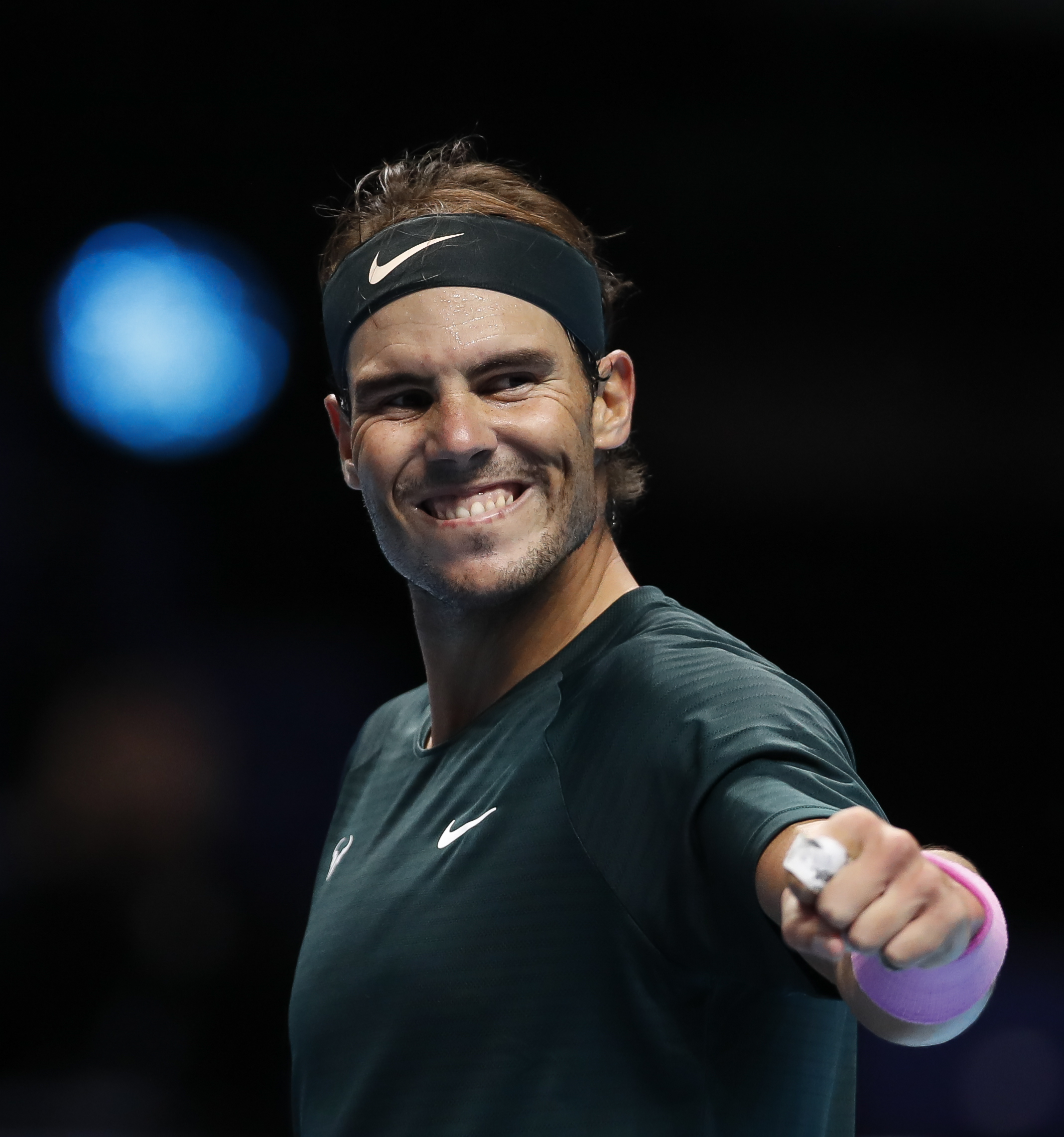 关于ATP总决赛轻取联合杯，西西帕斯带队取胜的信息