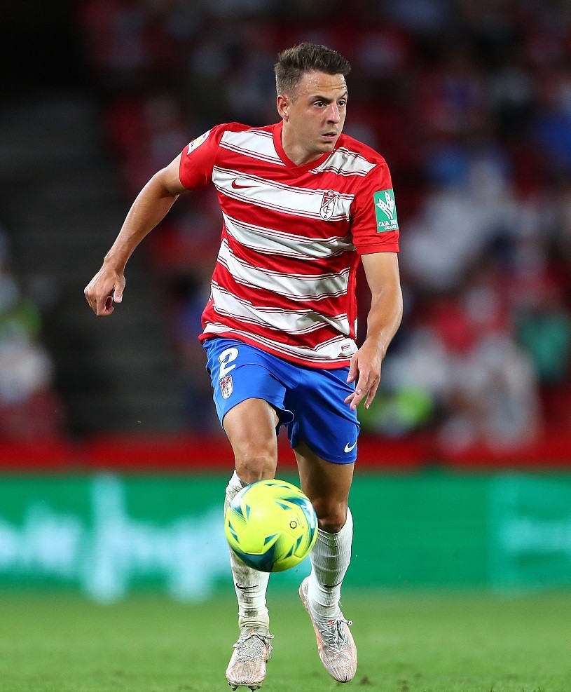 格拉纳达客场逆转,击败对手保持半程纪录的简单介绍 格拉纳达客场逆转,击败对手保持半程纪录的简单介绍