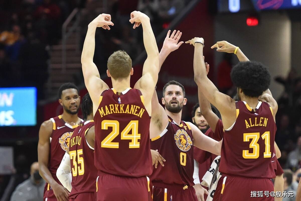 多佛球队逆袭夺得胜利，实力备受关注