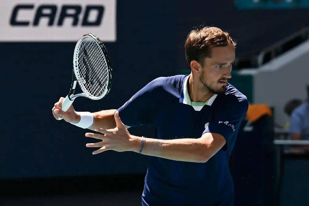 关于ATP总决赛力克联合杯，梅德韦杰夫扛起全队的信息