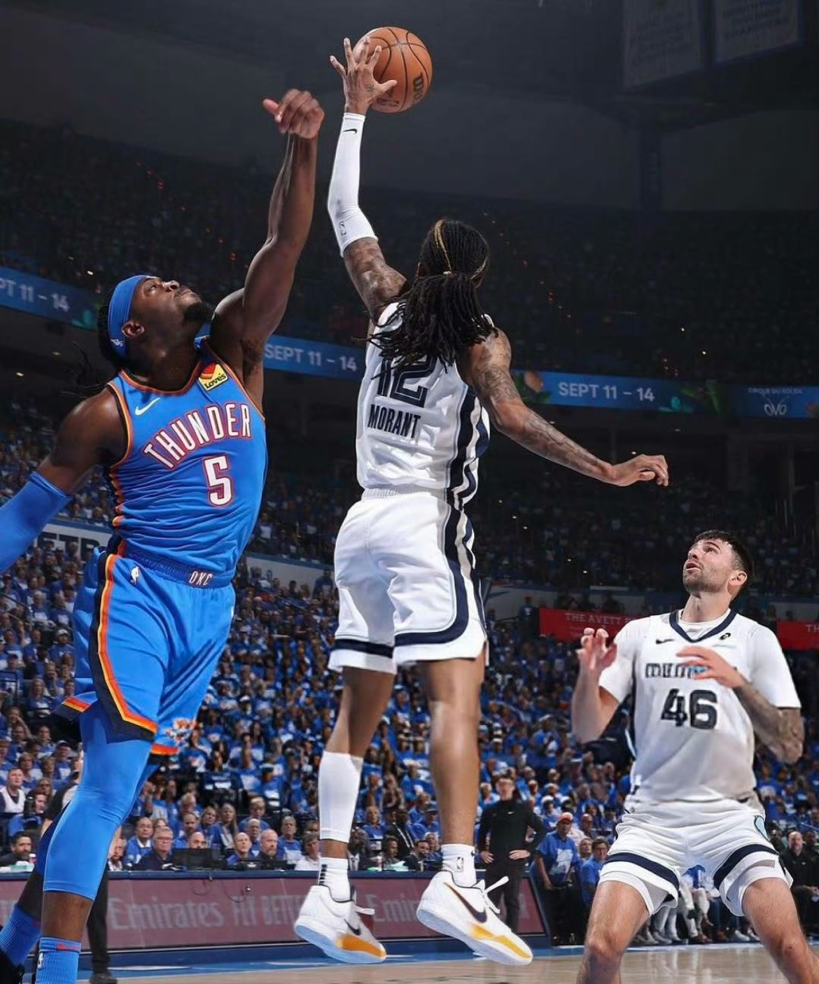 雷霆客场惨负篮网，主帅怒斥球员表现不理想的简单介绍