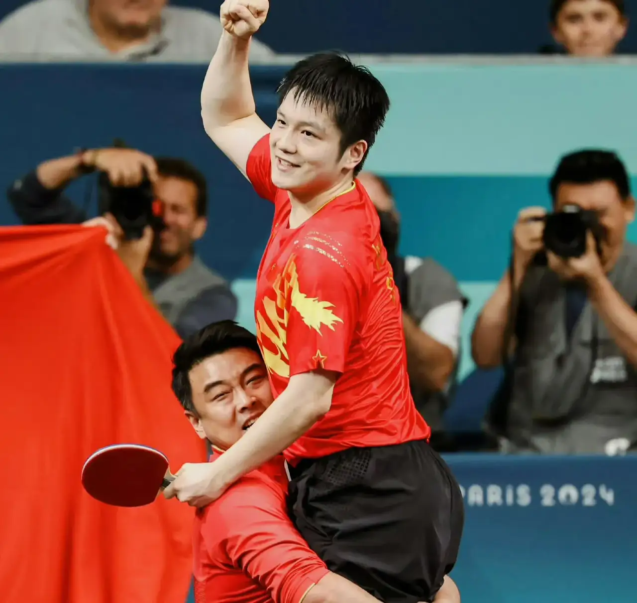 中国乒乓球队力克比利时乒乓球队,王皓送出助攻的简单介绍 中国乒乓球队力克比利时乒乓球队,王皓送出助攻的简单介绍