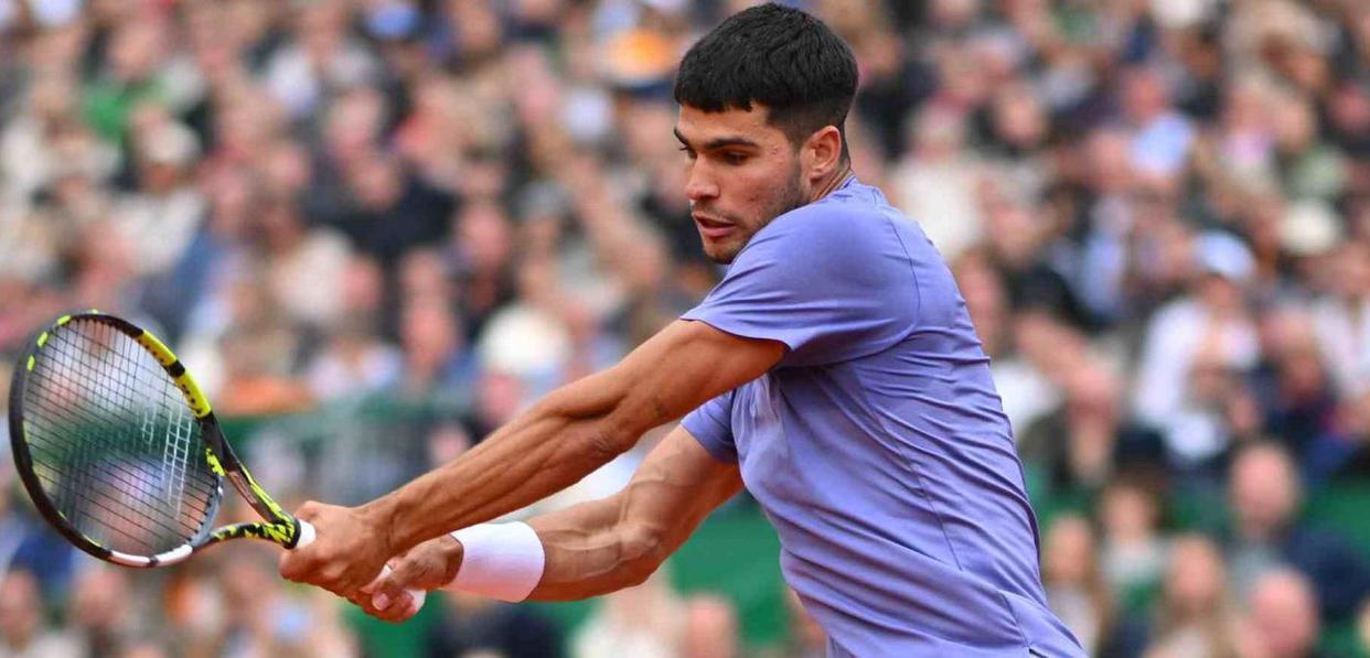 包含年终总决赛鏖战蒙特卡洛大师赛，鲁德刷新纪录的词条