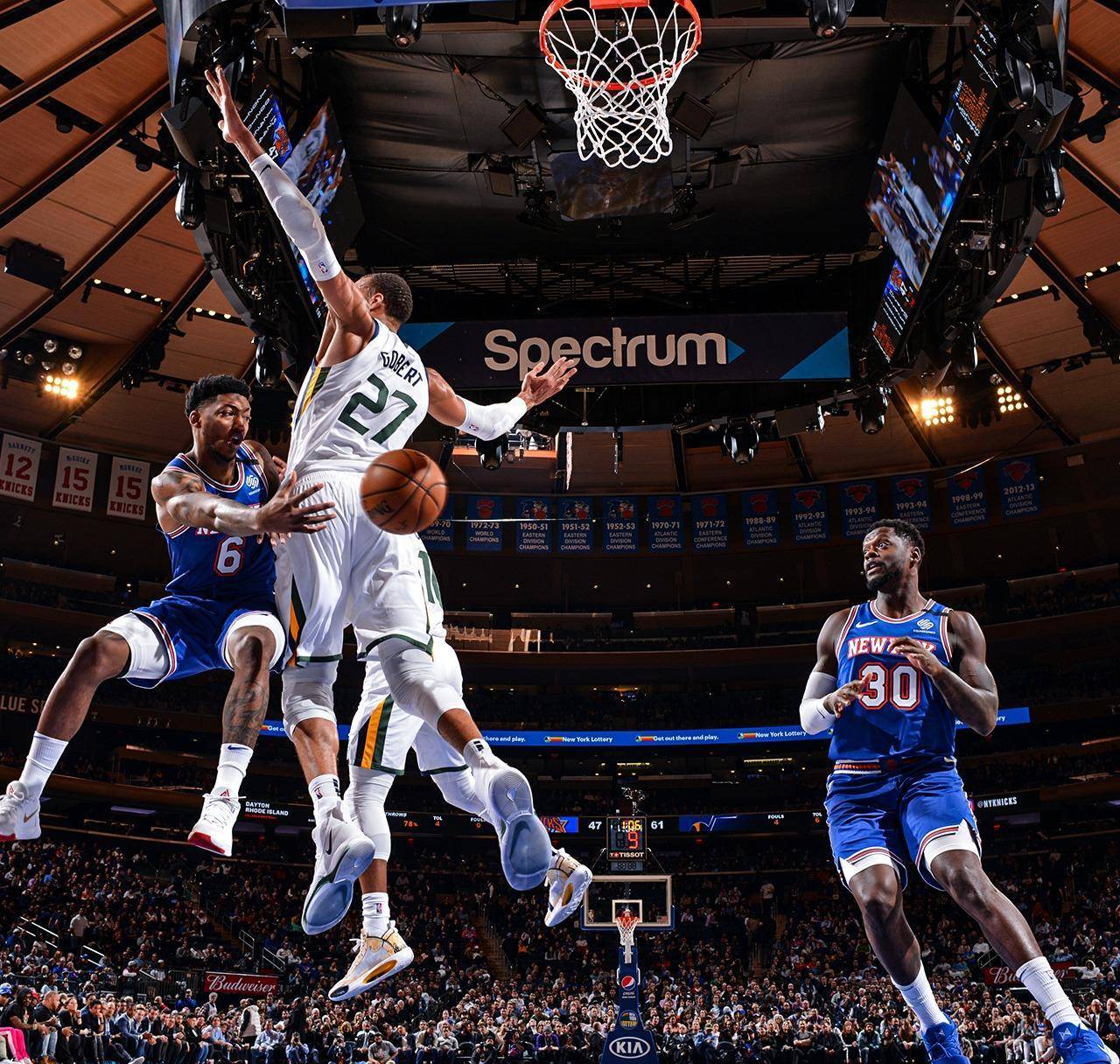 国王横扫鹈鹕,乔治·希尔爆发神勇的简单介绍 国王横扫鹈鹕,乔治·希尔爆发神勇的简单介绍