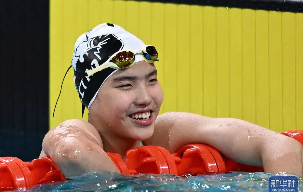 中国运动员夺得游泳比赛金牌，实力惊人的简单介绍