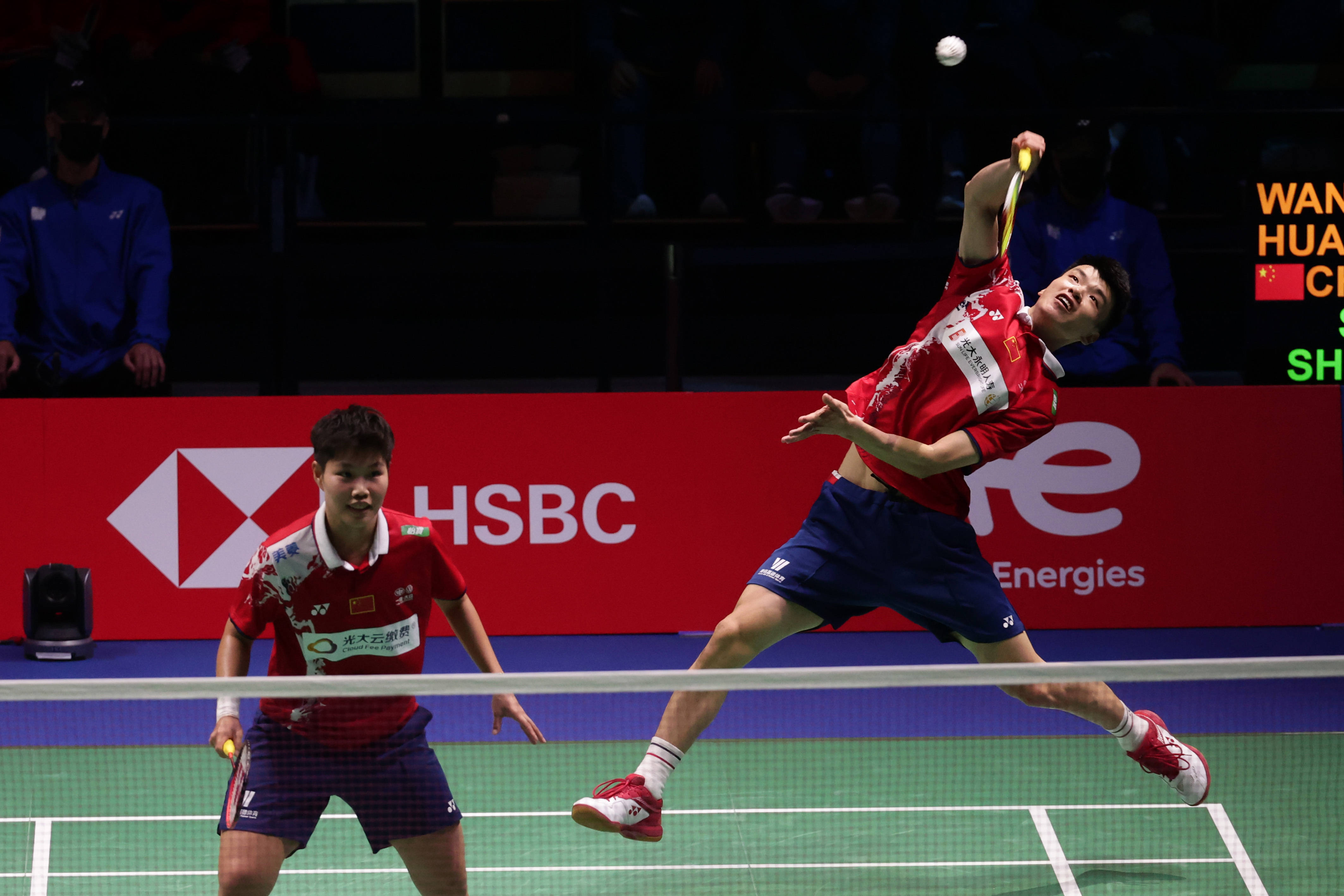 韩国队险胜中国队，郑思维惊艳四座