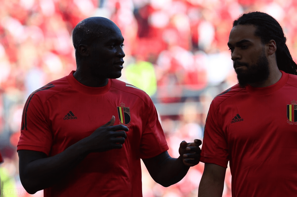 关于丹麦羽毛球队逆转日本羽毛球队，马琳完成帽子戏法的信息