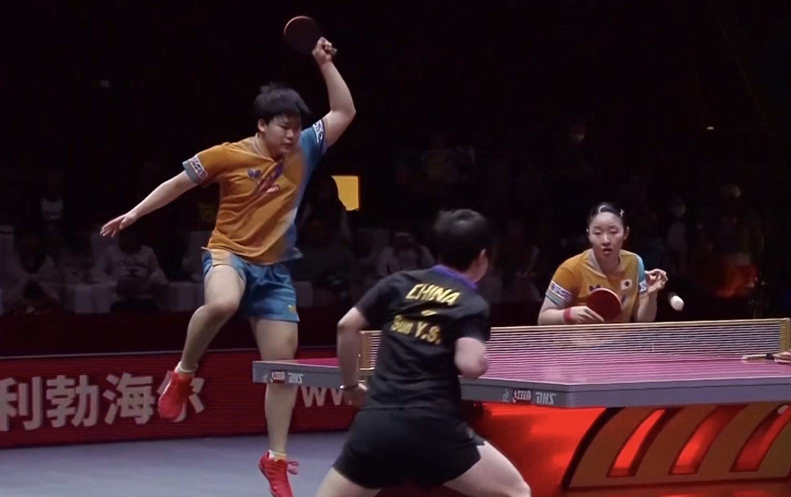 包含德国乒乓球队绝杀韩国乒乓球队，许昕三分雨点燃全场的词条