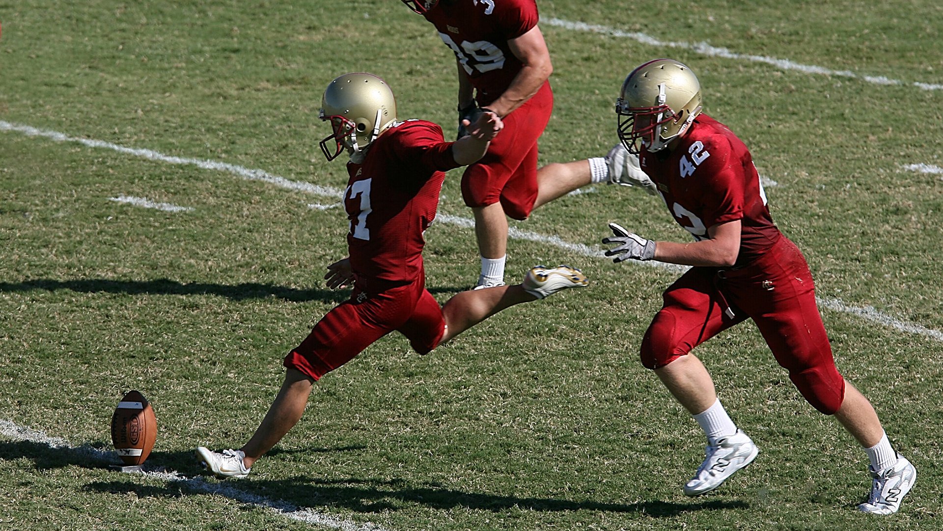 意甲焦点战？莱比锡红牛粉碎智利球队，跨洲际对决引爆足坛话题
