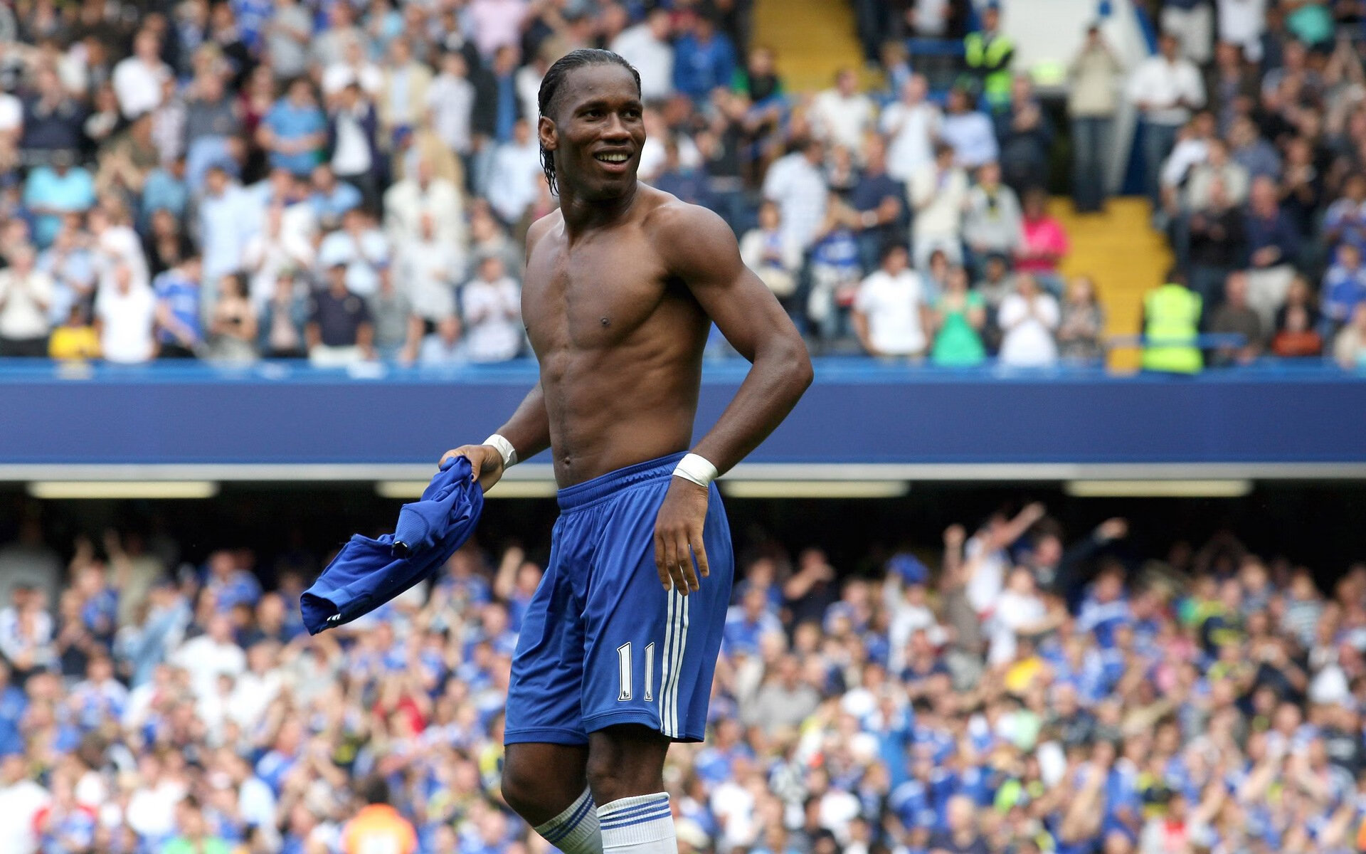 奥斯梅恩点燃赛场，希腊对阵拉齐奥的史诗之夜