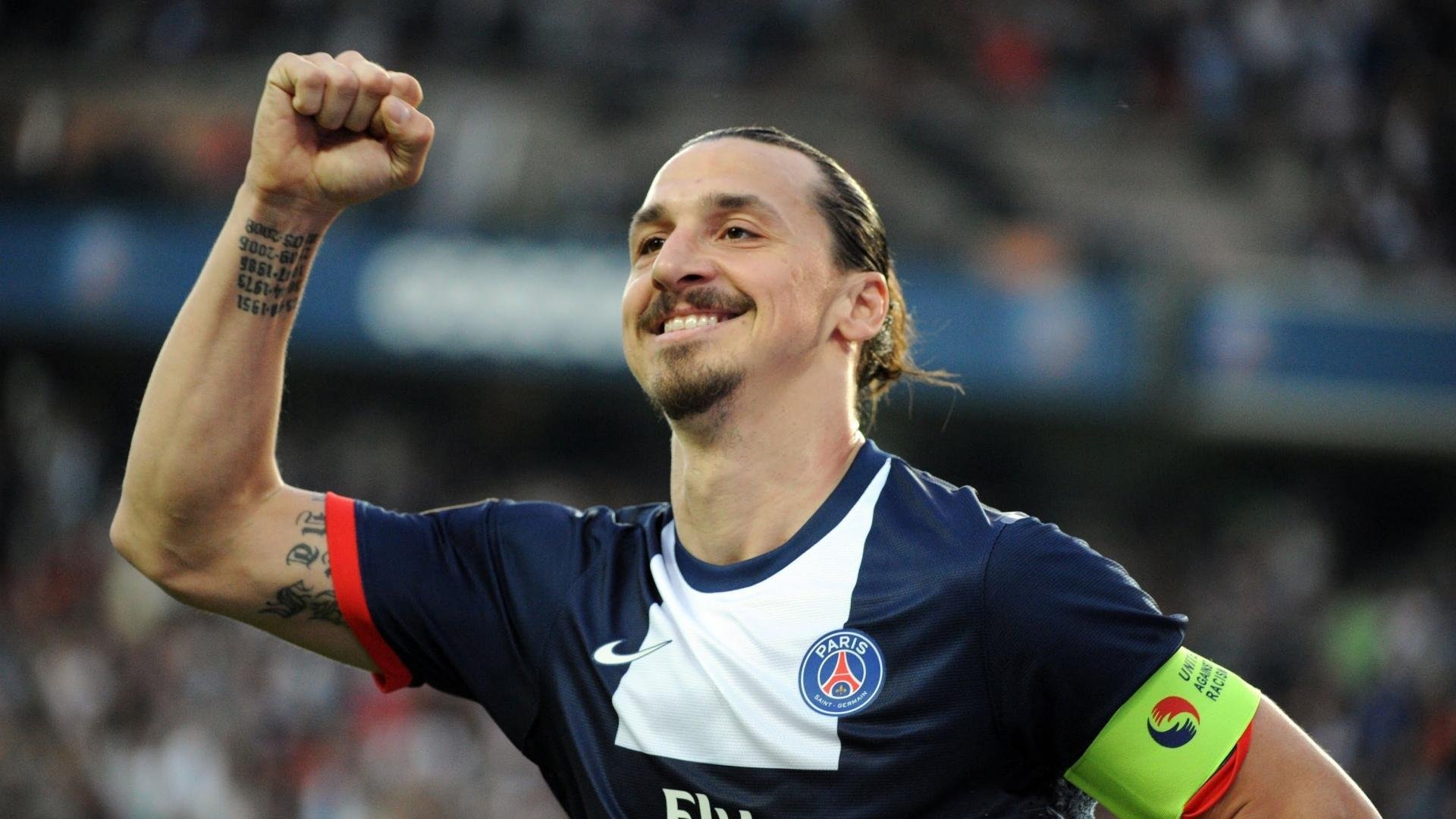 F1街道赛之夜,法比尼奥惊艳四座的不可能超车